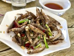 椒盐溪坑鱼-品雅轩农家乐