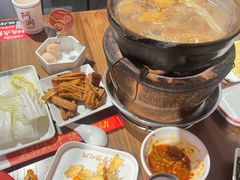 -阿润打边炉·鲜切鸡煲(华漕店)