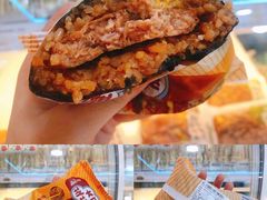 每日小饱芝芝脆脆鸡大口饭团-一鸣真鲜奶吧(星光广场店)