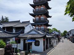 -汇龙潭