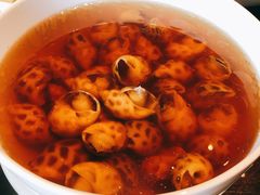 古越陈酿煮花螺-杭州西子湖四季酒店·金沙厅