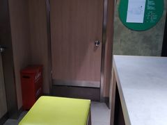 -麦当劳(静安寺店)