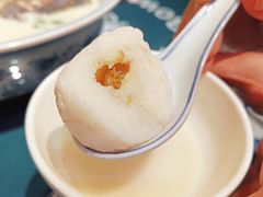 蟹黄鱼丸-南京金牛湖巨碗鱼头