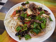 -亚黑亚炕锅农家美食(清水河店)