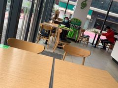 -老乡鸡(武汉中南梅苑小区地铁站店)