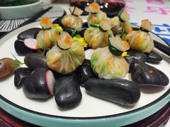 石榴包-上座云间·青年赣菜(绿茵店)