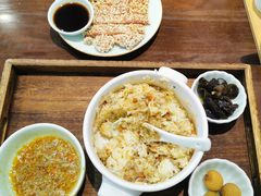-蟹上黄·蟹黄面·江南糖水(人民广场店)