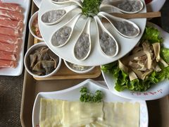 -山城辣妹子重庆火锅(甘露园店)