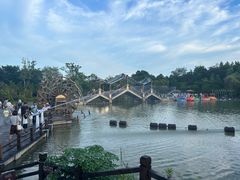 -茅山东方盐湖城景区