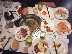 -佰烧海鲜烤肉火锅自助(世茂国际广场店)