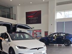-TESLA 特斯拉(北京南四环中路特斯拉中心)