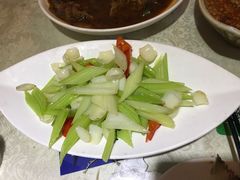 -眷江南之小蓝鲸(王府大街店)