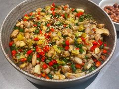 玉林街鲜椒兔-麻都·成都菜(人民广场店)