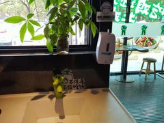 -老乡鸡(亚夏汽车城同创科技园店)