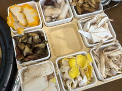 -菌乡缘·野生菌蒸汽鱼火锅(江边夜市店)