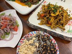 -清真·玛丽亚新疆菜主题餐厅(浙江中路店)
