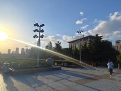 -泉城广场