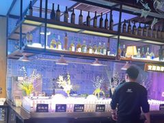 -领鲜活海鲜榴莲自助火锅(东门店)