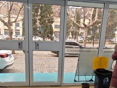 -天使宠物医院·犬猫分诊(彩虹店)