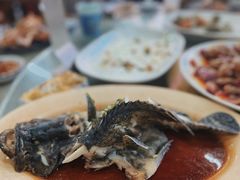 -四川小胡子海鲜(丁村万人海鲜广场店)