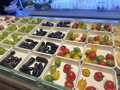 -涨巢·潮玩水疗局