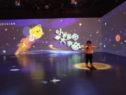 -小鸡哆哆故事屋·儿童乐园(嘉里城店)