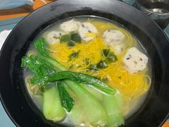 -八月美食小馆(银泰城总店)