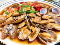 -鑫悦楼煎蟹·16年海鲜大排档