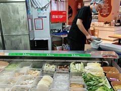 -红渡小香·牛肉麻辣香锅(车站南路店)