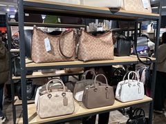 -砂之船奥莱(南京江宁店)