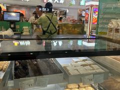 -上海哈尔滨食品厂(汇联商厦店)
