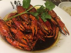 -龙巢盱眙龙虾·牛蛙·烧烤宵夜(八卦岭店)