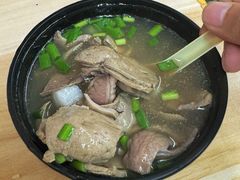 牛三星汤-牛师傅广式药膳牛骨汤美食(江南西店)