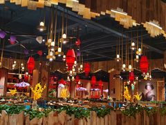 大堂-老滇山寨•云南特色菜•地方菜•民族风情歌舞表演(金碧店)