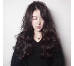 -洛施奇烫发染发沙龙