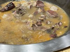 -山河屯铁锅炖鲜鹅·东北菜(开发区一店)