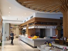 -赶海部落海鲜城(海阳路店)