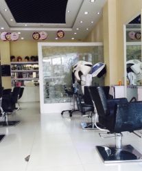 -塞巴斯汀SEBASTIAN专业美发店