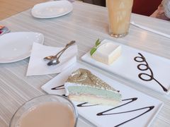 -必胜客(WOW贺州灵峰店)