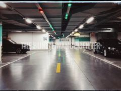 -BFC外滩金融中心停车场