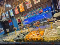 -领鲜活海鲜榴莲自助火锅(东门店)