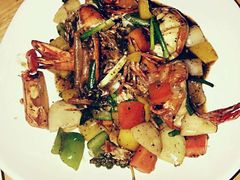 -J Daeng Seafood