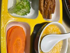 -绿茶餐厅(成都大悦城店)