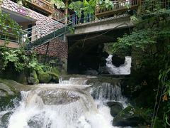 -藏龙百瀑风景区