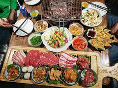 -明洞阿姨·韩式酱蟹烤肉·创意料理(三元桥店)