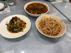 -汗腾格里·风味餐厅(新疆驻京办店)