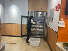 -闫家驴肉老店(华电一校店)
