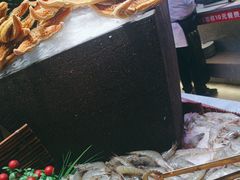 -新艺自助美食城(中山路店)