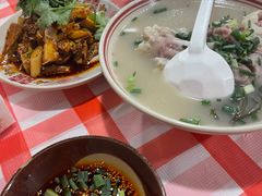 -老方桌烂蹄花川菜馆(九龙坡店)