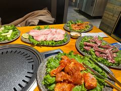 -那胡同里的小烤肉馆(开发区万达店)